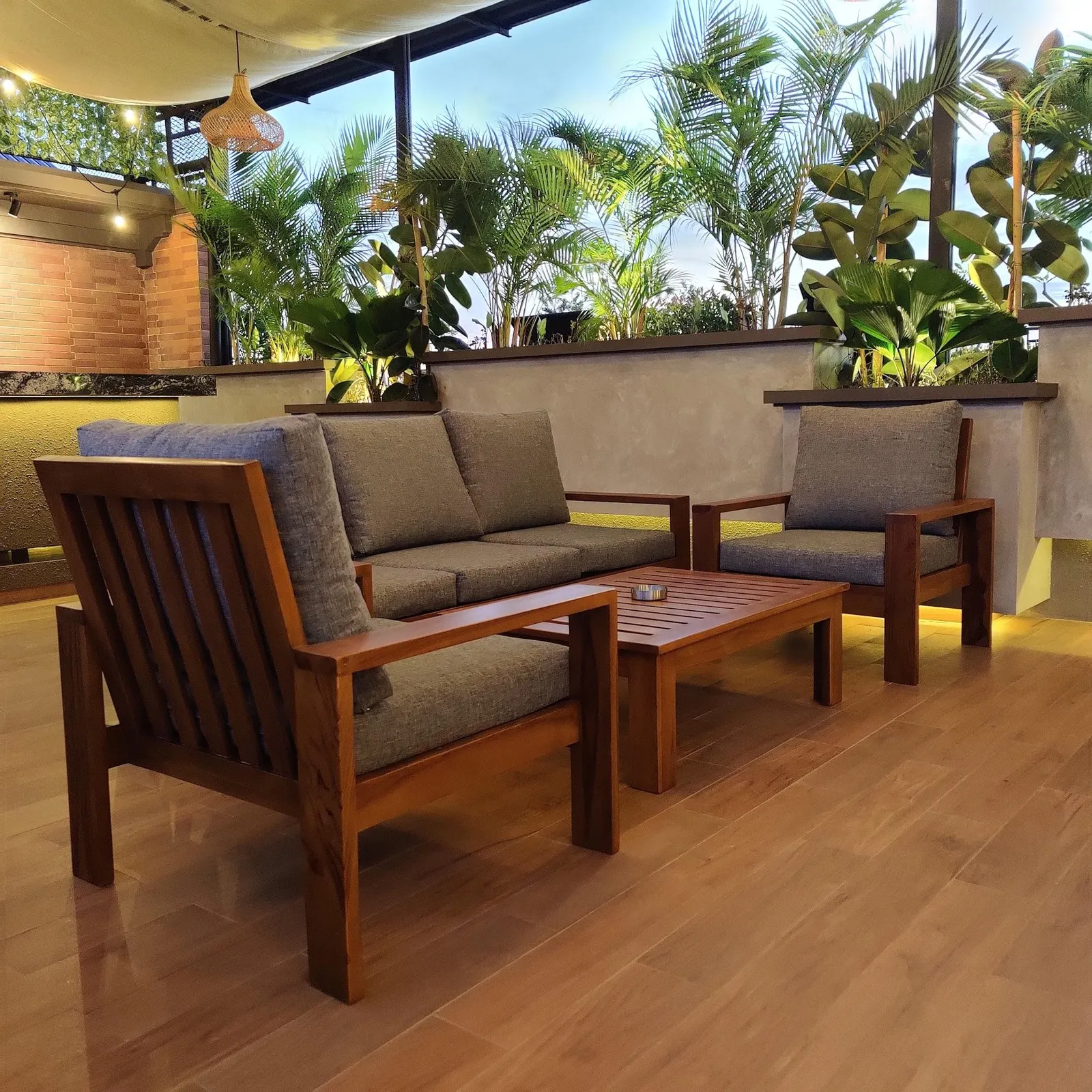 Rooftop Bar