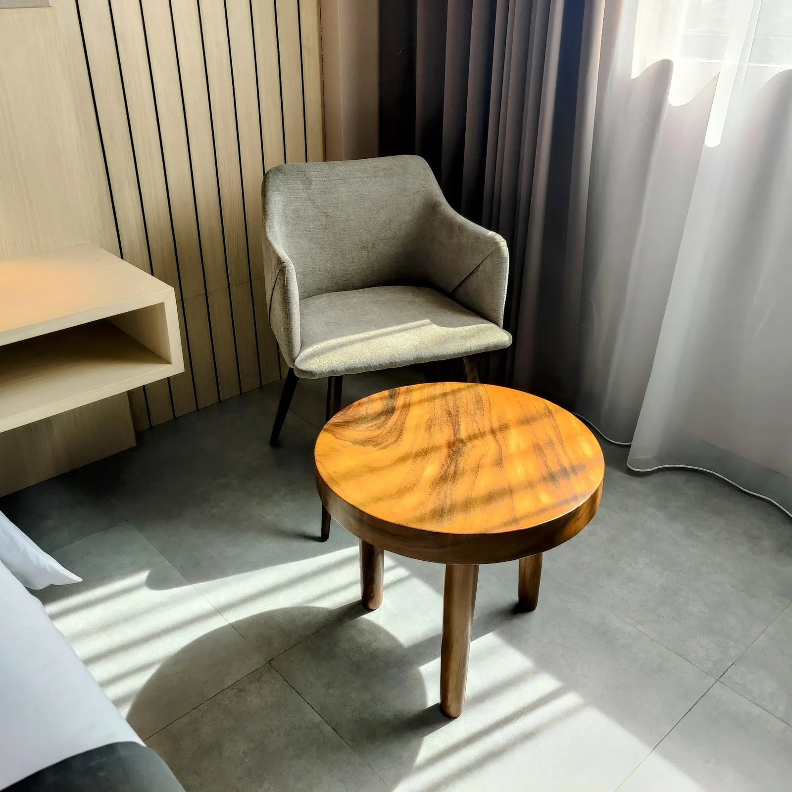Deluxe Room - Seating Corner